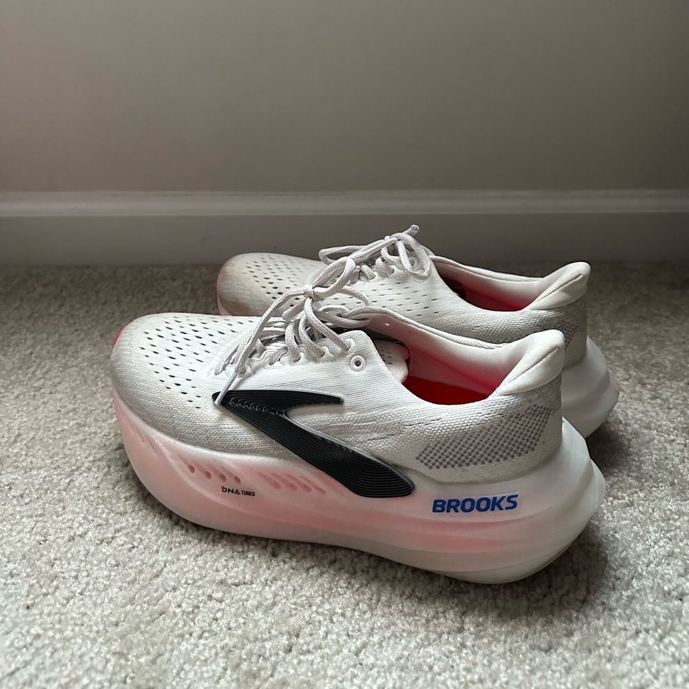 Brand new brooks glycerin max size 8.5